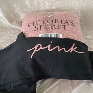 Victoria's Secret Pink  hoodie and leggings